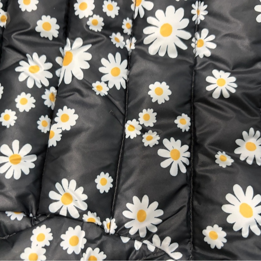 Jumping Beans 4T Black Daisy Lined Jacket Good condition - Picture 4 of 4